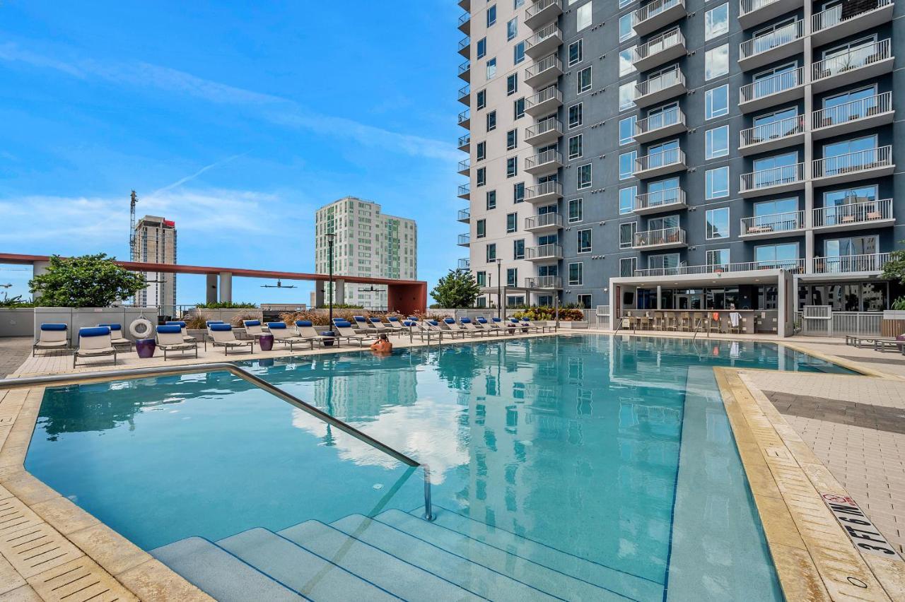 Luxury 1 Bedroom With Den Downtown Tampa Apt - City Views, Rooftop Pool, Workspace 外观 照片