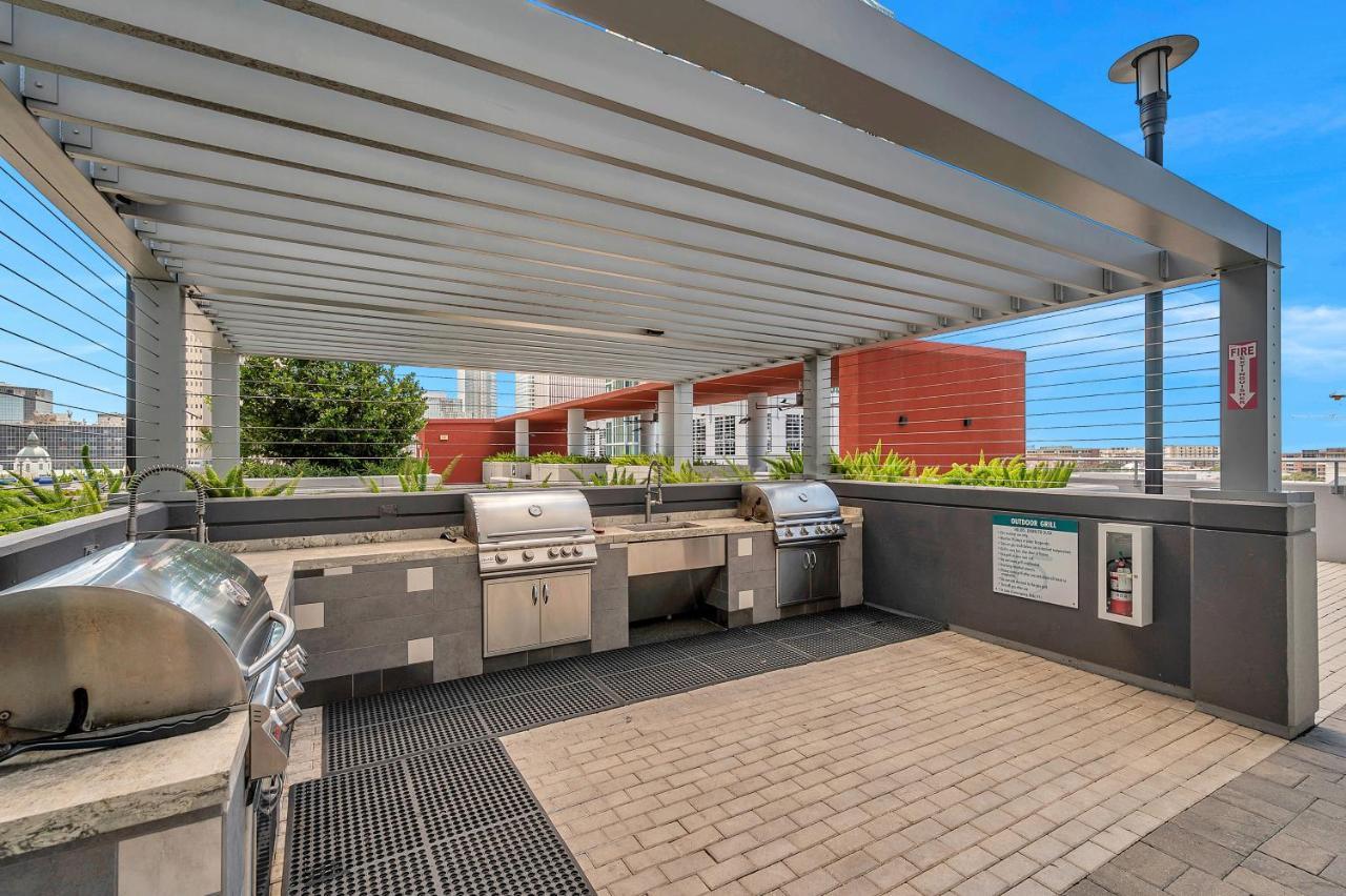 Luxury 1 Bedroom With Den Downtown Tampa Apt - City Views, Rooftop Pool, Workspace 外观 照片